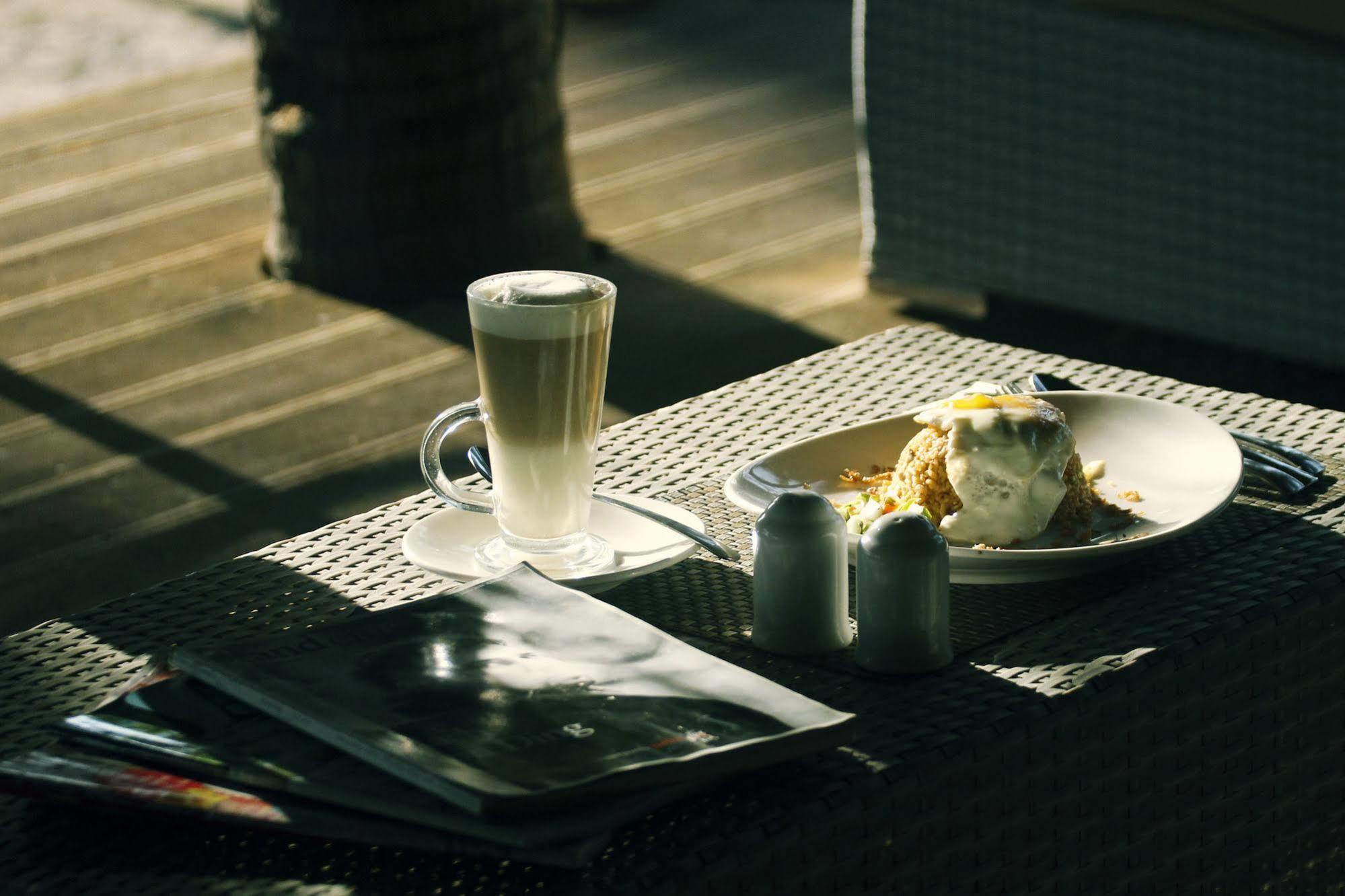Grand Sunset Gili Air Hotel Exterior foto